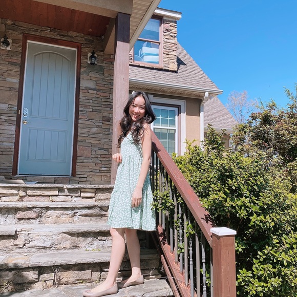 Babe dress 👗xs - Picture 2 of 3